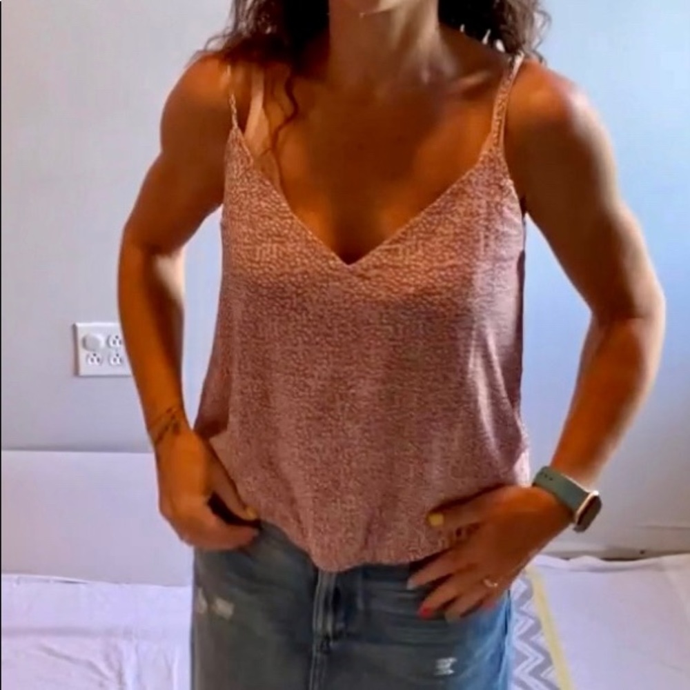 NINE BRITTON Crop top